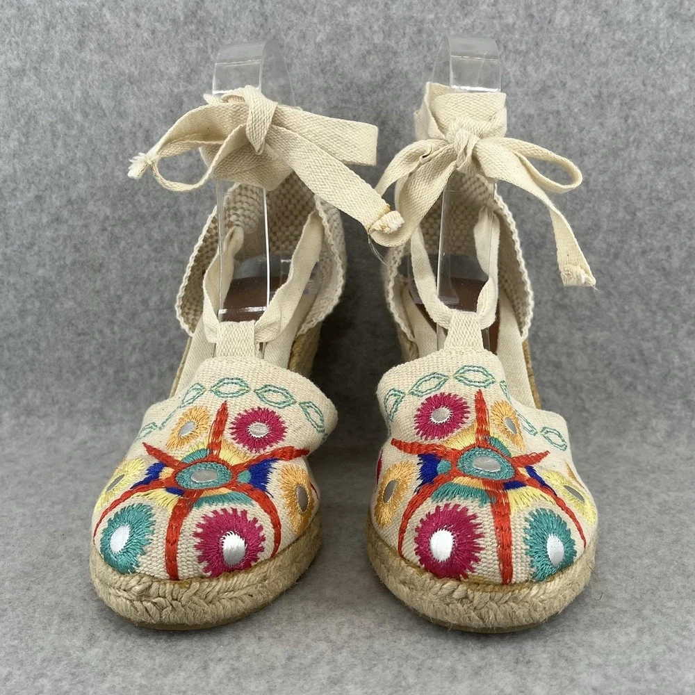 Andre Assous Espadrille Sandals Womens 6.5 Wedge Embroidered Ankle Tie‎ Summer